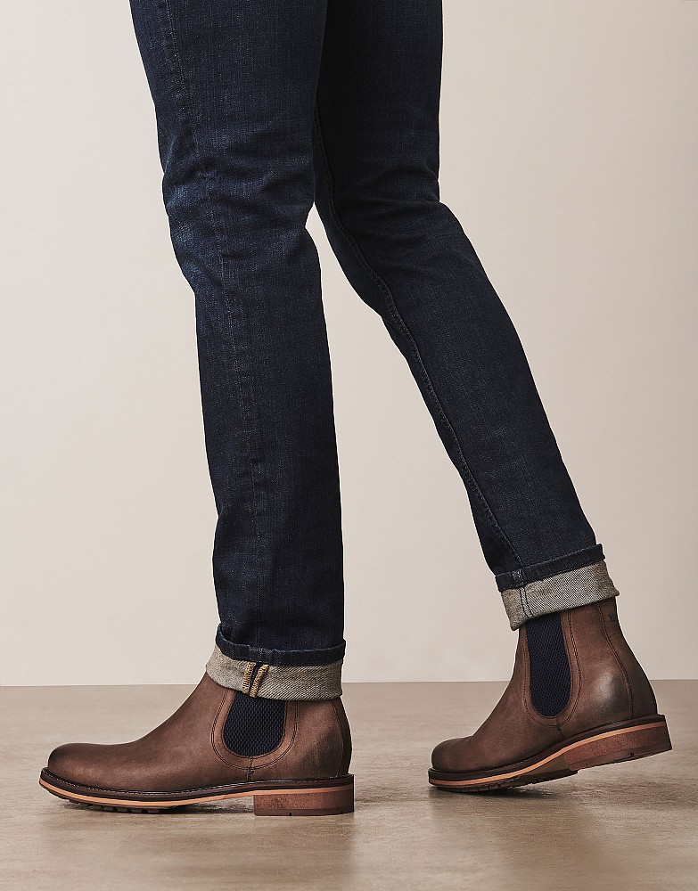 Men S Chelsea Boot From Crew Clothing Company